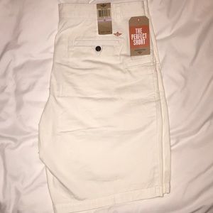 NWT Dockers flat front shorts - white